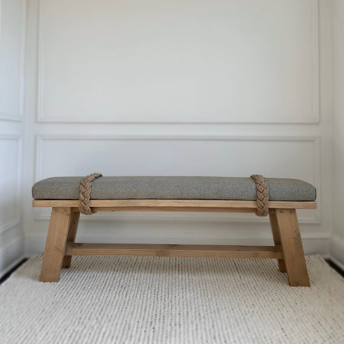The Farmhouse Rope Bench
