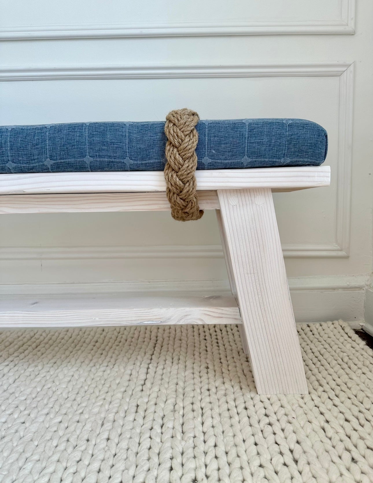 The Farmhouse Rope Bench