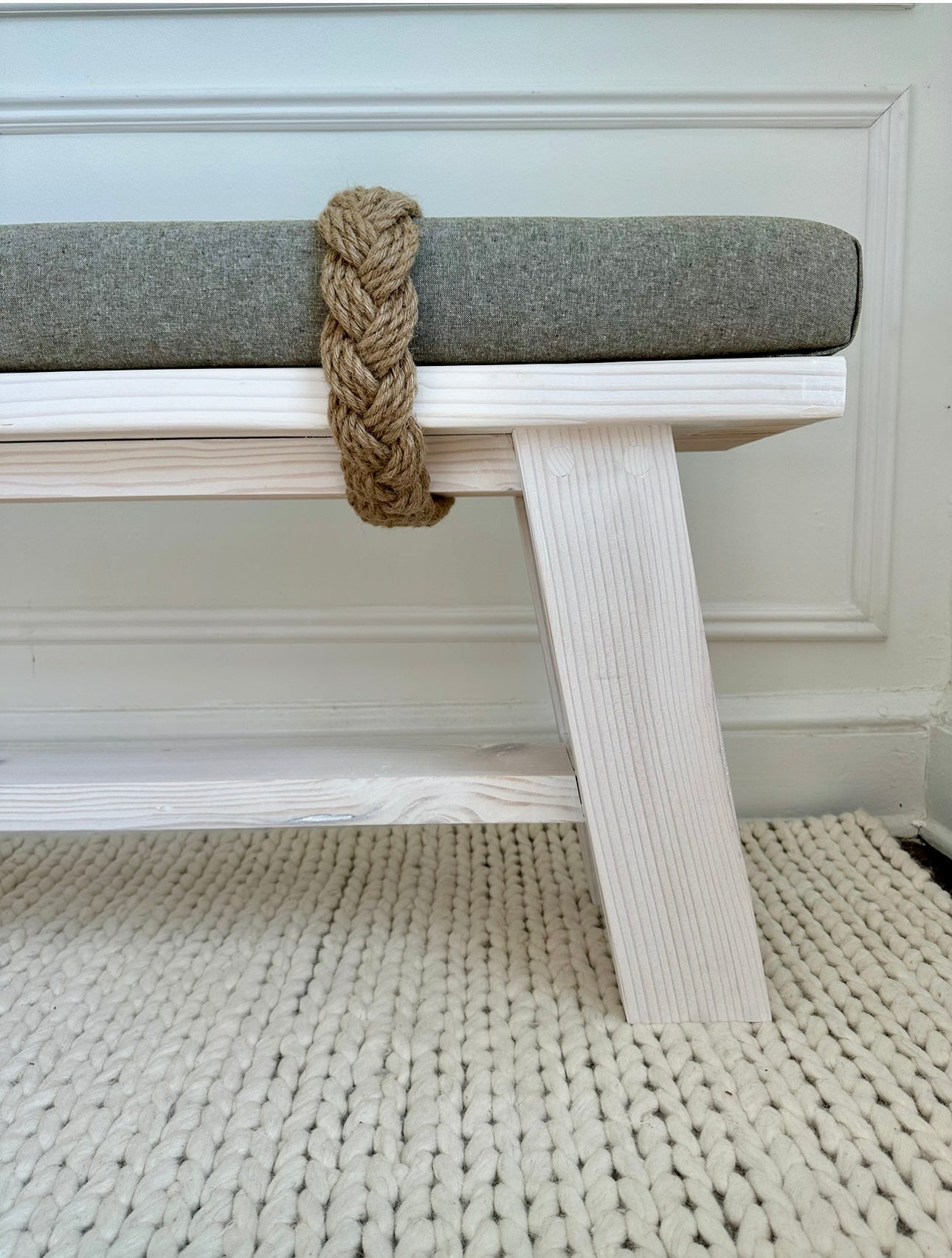 The Farmhouse Rope Bench