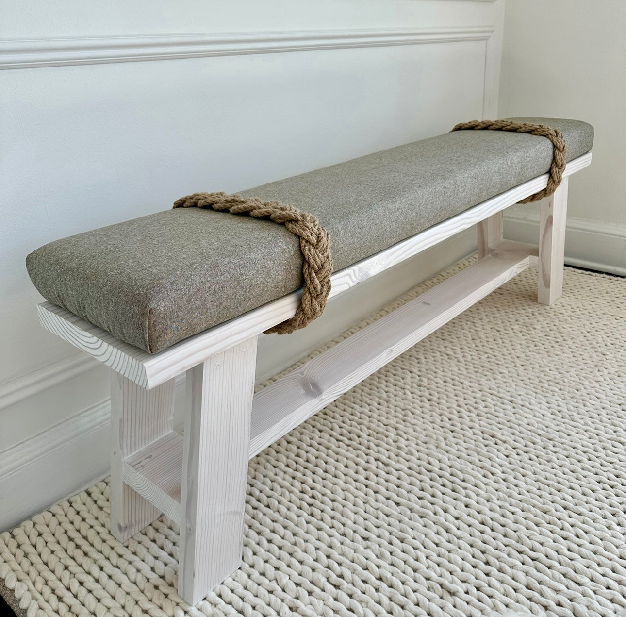 The Farmhouse Rope Bench