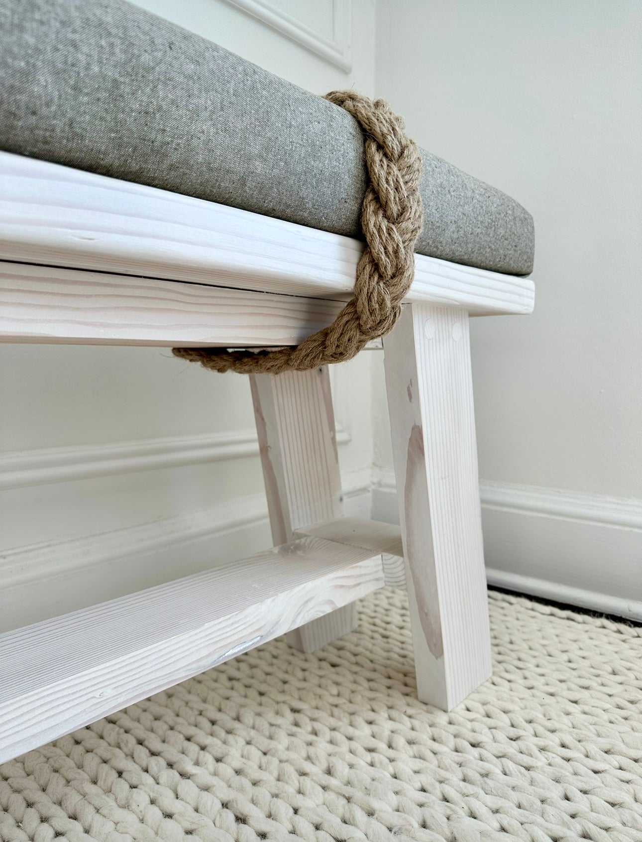 The Farmhouse Rope Bench
